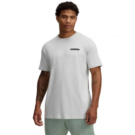 언더아머 Left Chest Strip Logo 반팔 티셔츠 6141474845