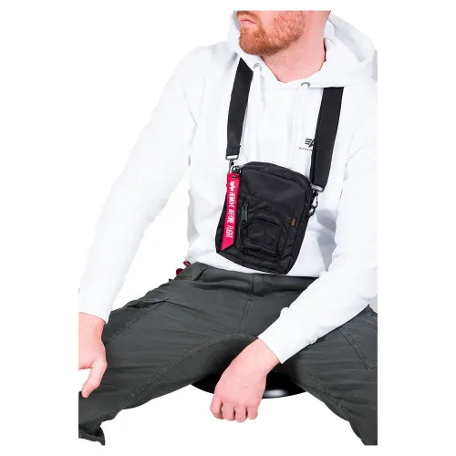 알파 인더스트리 Crew Carry 가방 138022713