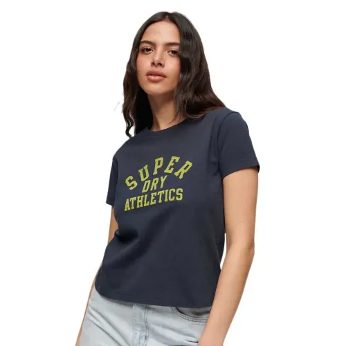 슈퍼드라이 Athletic 에센셜 그래픽 90S 반팔 티셔츠 139948907