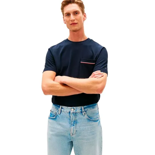 타미힐피거 Global Stripe Pique 포켓 반팔 티셔츠 142758195