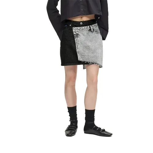 KARL LAGERFELD JEANS B1W12015 짧은 스커트 142979560