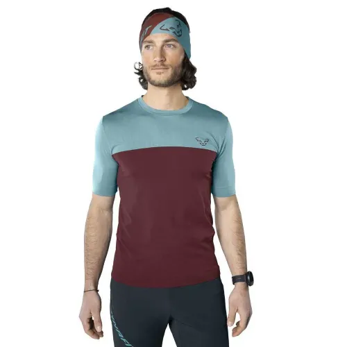 다이나핏 Traverse S-Tech 반팔 티셔츠 2140281010