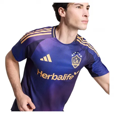 아디다스 LA 갤럭시 25/26 어센틱 어웨이 반팔 티셔츠 5142681495