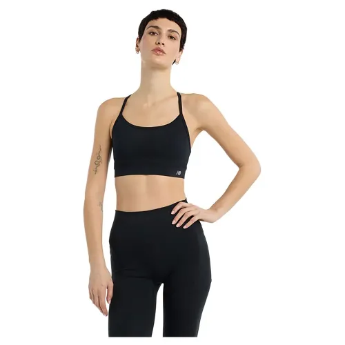 뉴발란스 Essential Yoga 스포츠 브라 6141501402