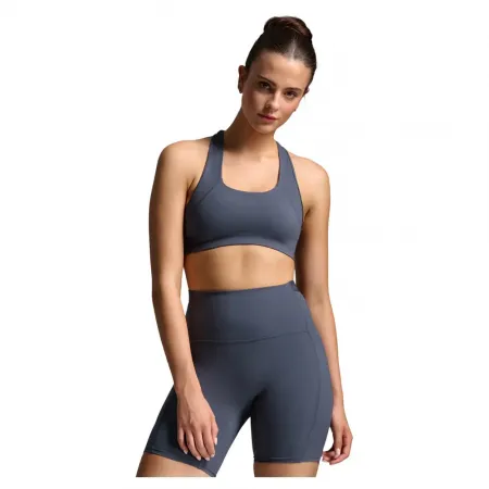 2XU Form Racerback Medium Impact 스포츠 탑 6142210471